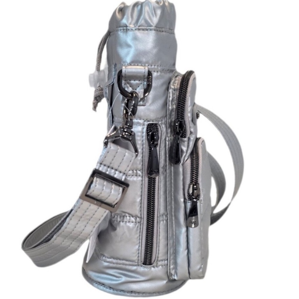 LUG Huggie Wide Crossbody Water Bottle Holder with Charm Bar Metallic Silver - Picture 3 of 5